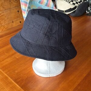 Dior | Accessories | Dior Bucket Hat Reversible | Poshmark display picture 1